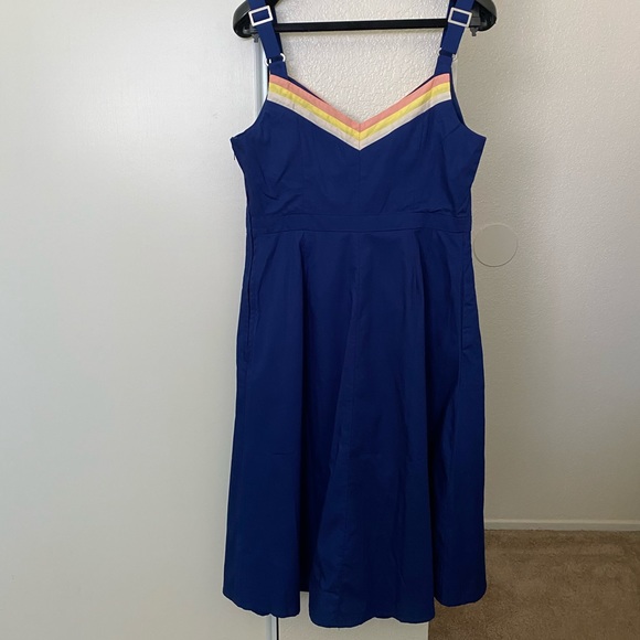 🚫SOLD🚫 ModCloth Blue Midi Dress - Picture 6 of 11